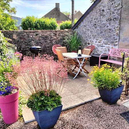 Appartement Dans Le Morvan 16 Min De L'Autoroute Beauvilliers  Exterior photo